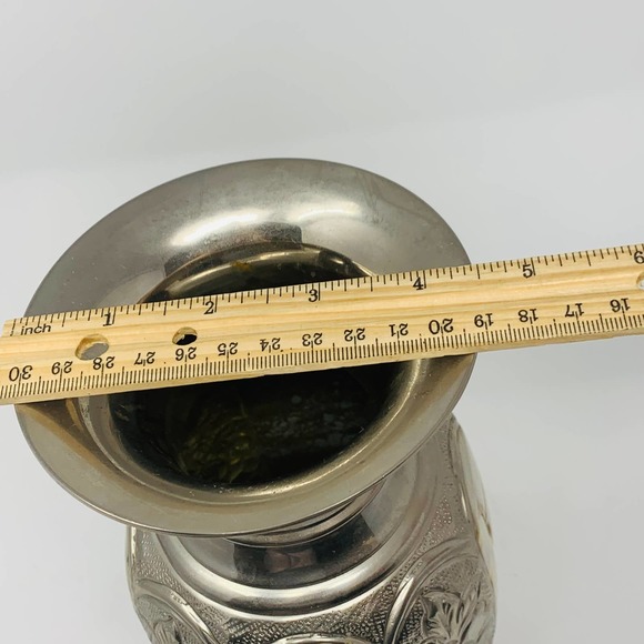 Vintage SILVER Plate VASE With Shell Inlay Paneling Floral Design In Silver - Picture 2 of 7